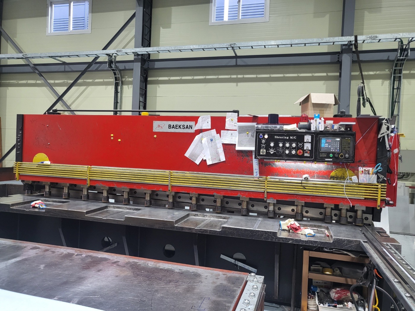 백산산업기계 절단기 이미지